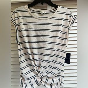 Brand New Lucky Brand T-shirt Sz XS